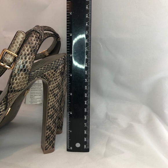 *NEW* Tory Burch Platform Sandals - Picture 7 of 8